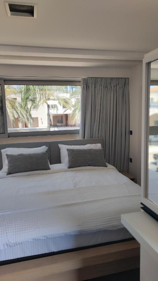 Summertime Signature Suites Agia Marina Extérieur photo